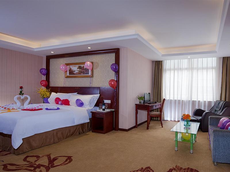 Vienna Hotel Shenzhen Guanlan Tangren Street Esterno foto